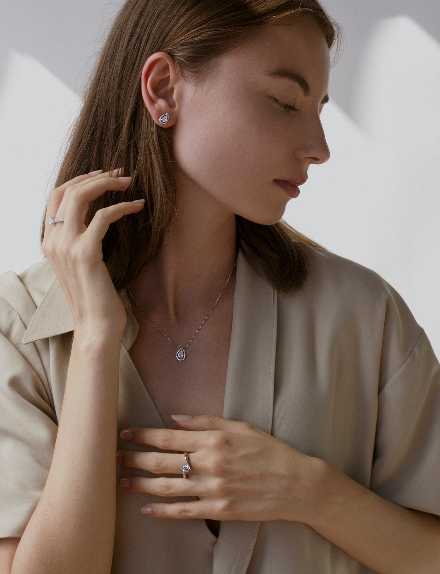 pendentif argent brillante avec motif de quartz adamantine de  et détail de zircons-LINEARGENT