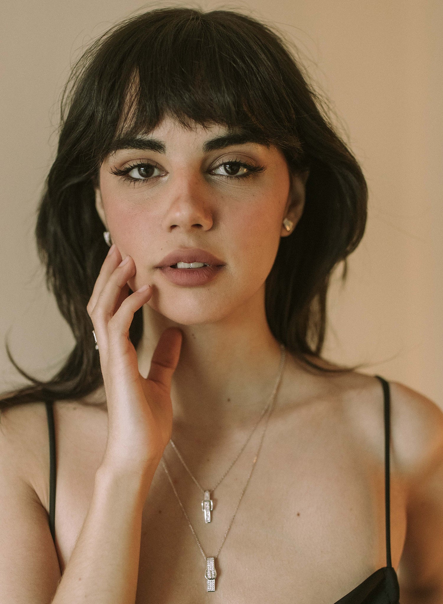 pendentif argent brillante design boucle carrée avec sertissage zirconsLINEARGENT