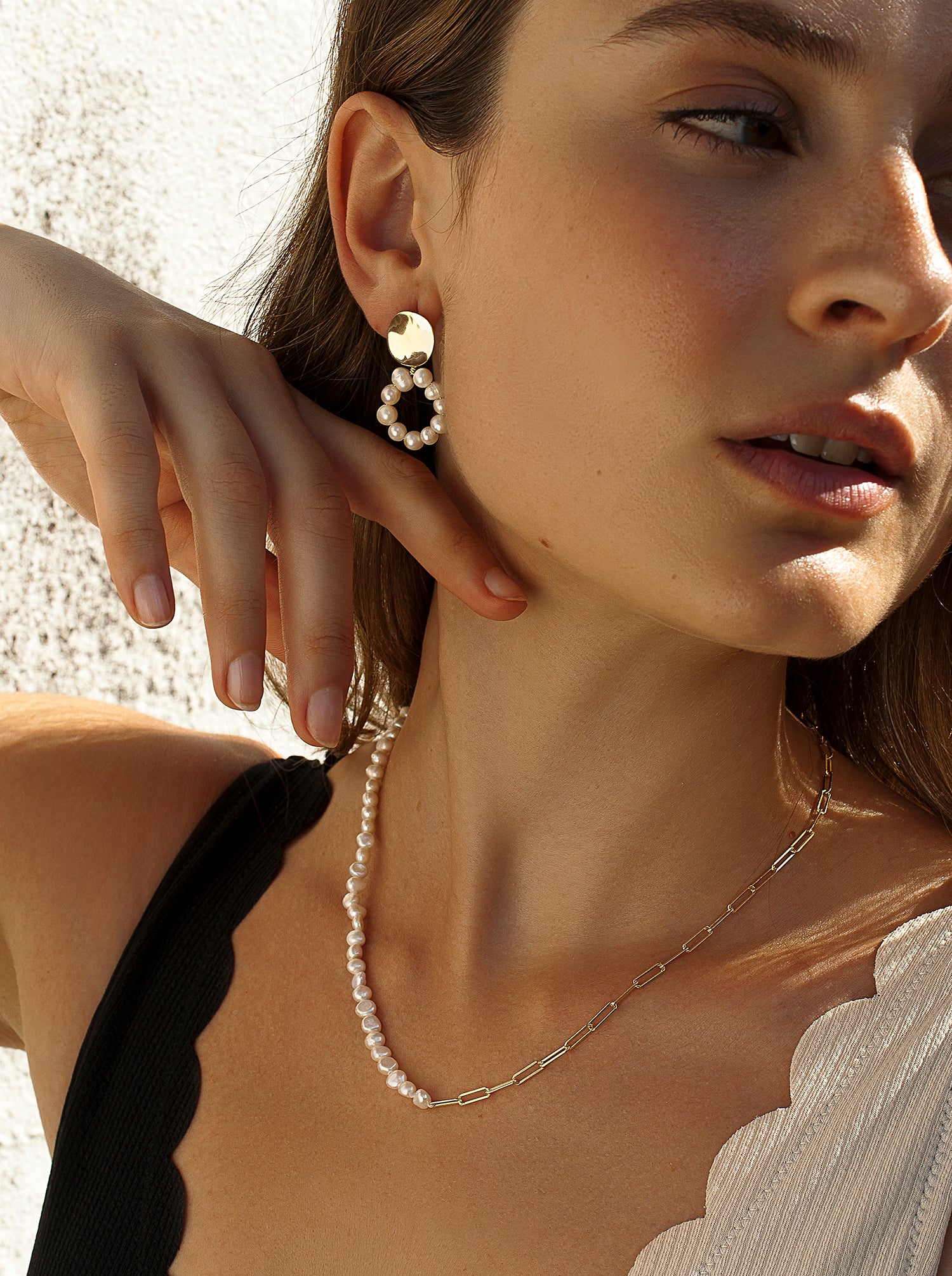 Colgante perlas de plata bañado en oro diseño paper clip-LINEARGENT