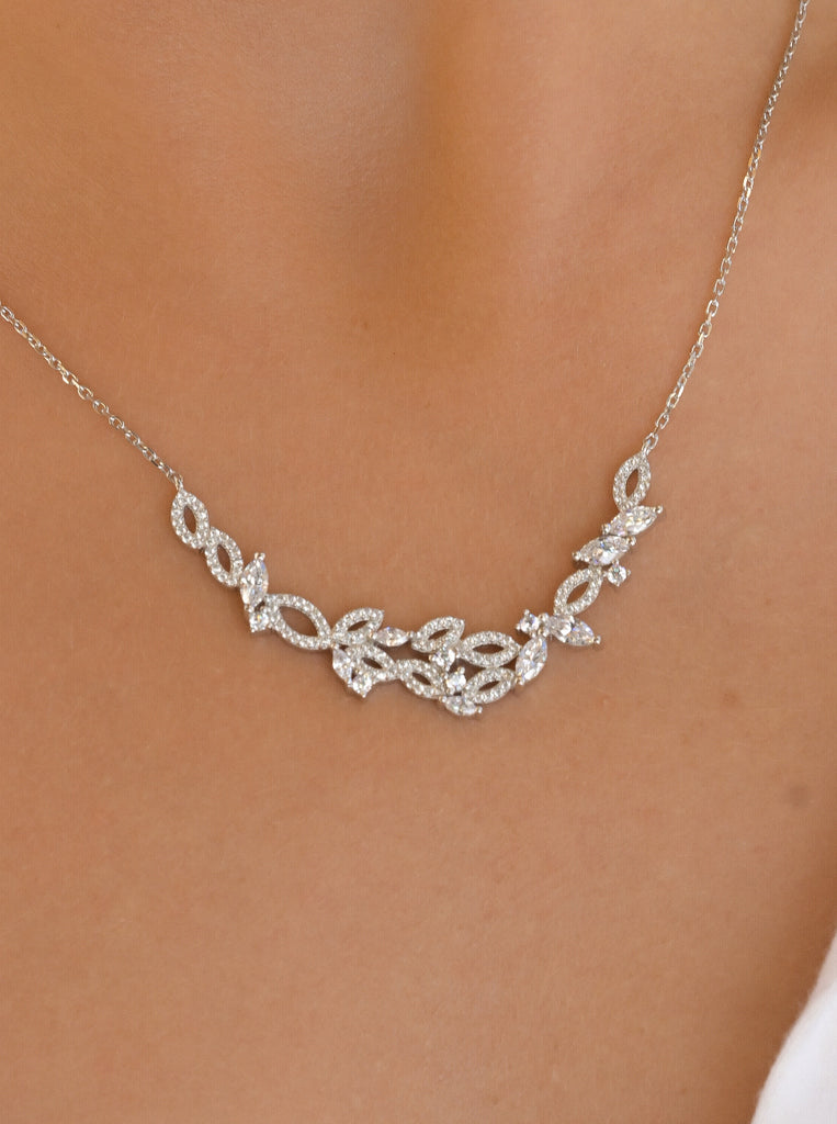 collier avec zircons de argent style LINEARGENT