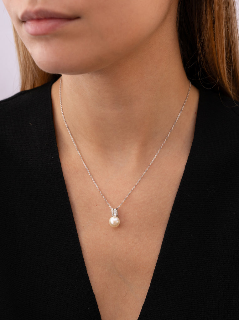 Collar con perla estilo tu y yo con circonitas