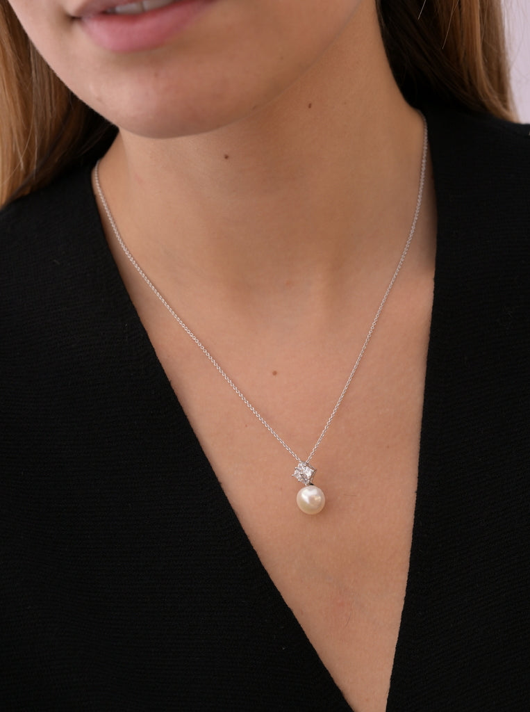 necklace with pearl style tu and me and zirconias