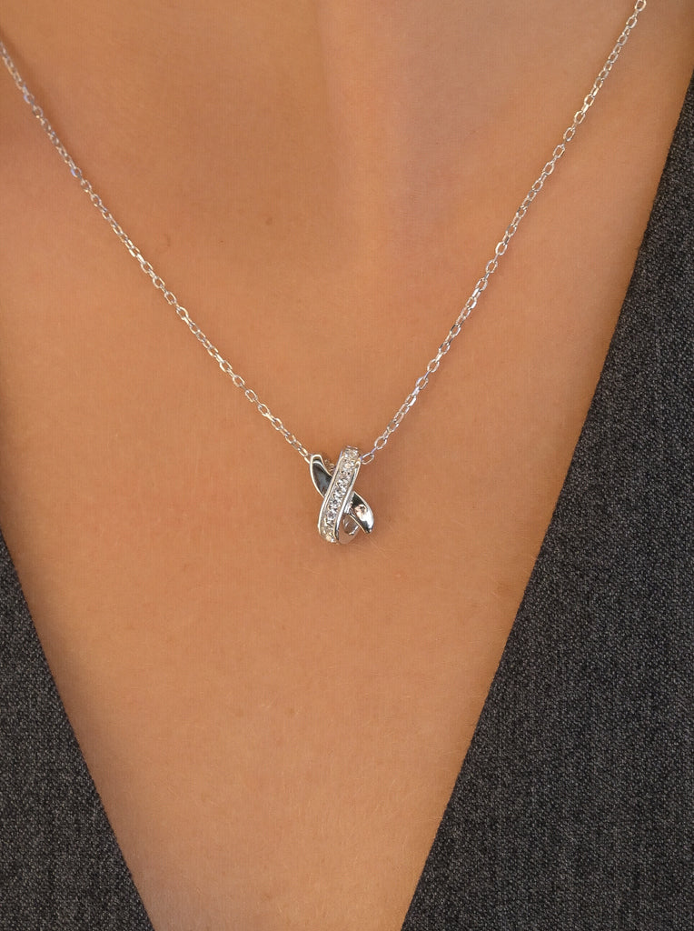 necklace small crossed with zirconias