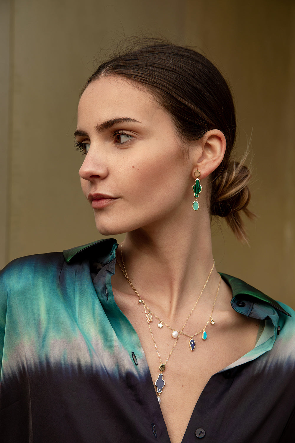 Collares con colgantes en plata diseño piedra natural