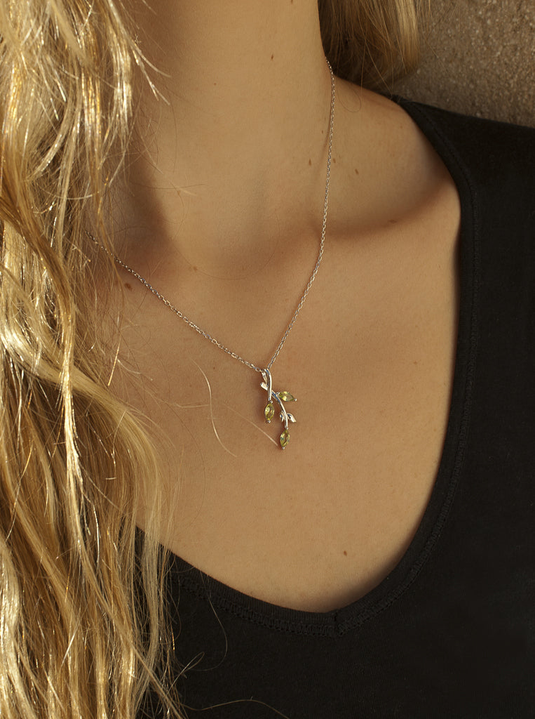 colliers avec pierres design jardin tonalité LINEARGENT