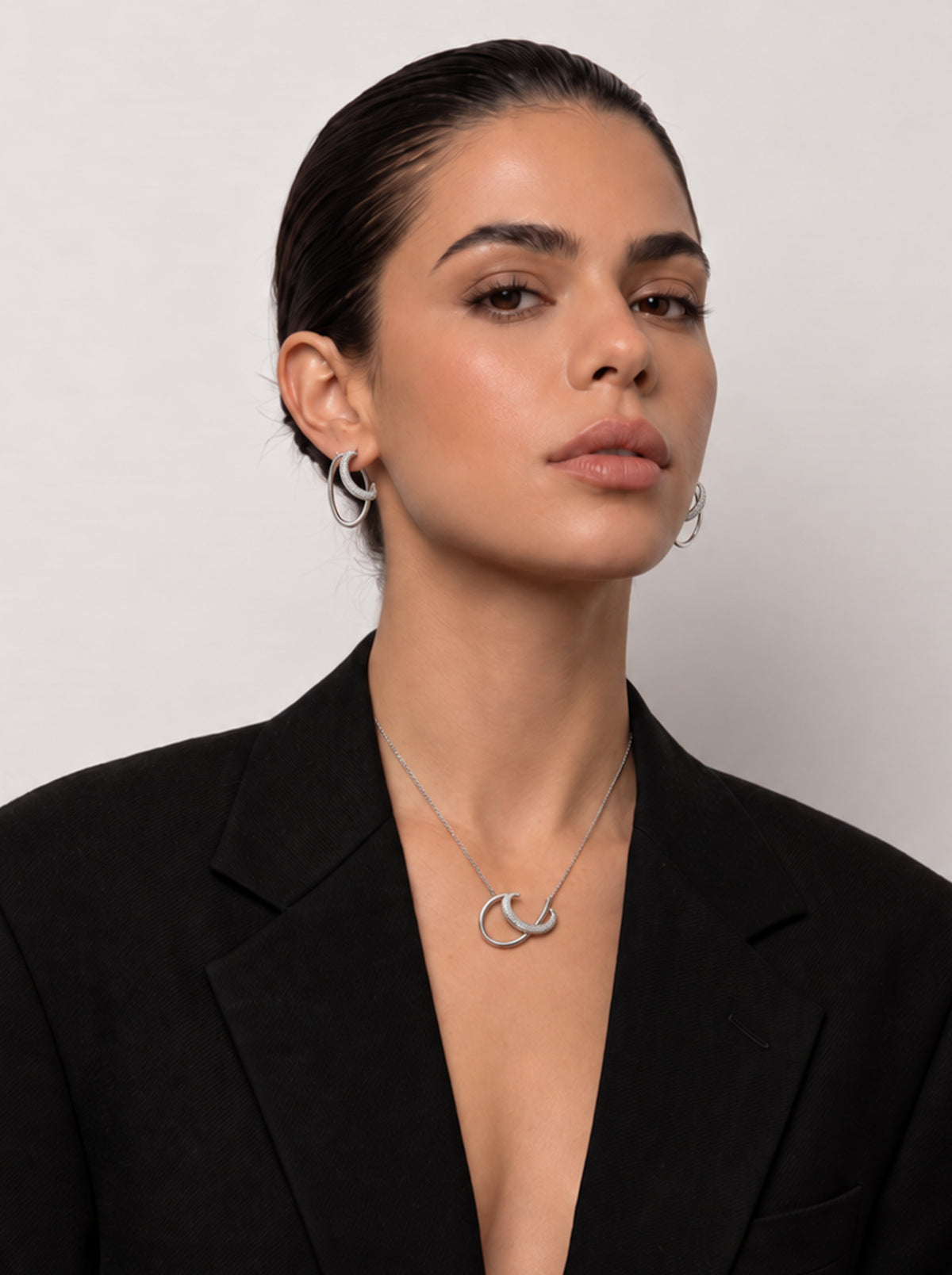 Original design silver necklace with cubic zirconia