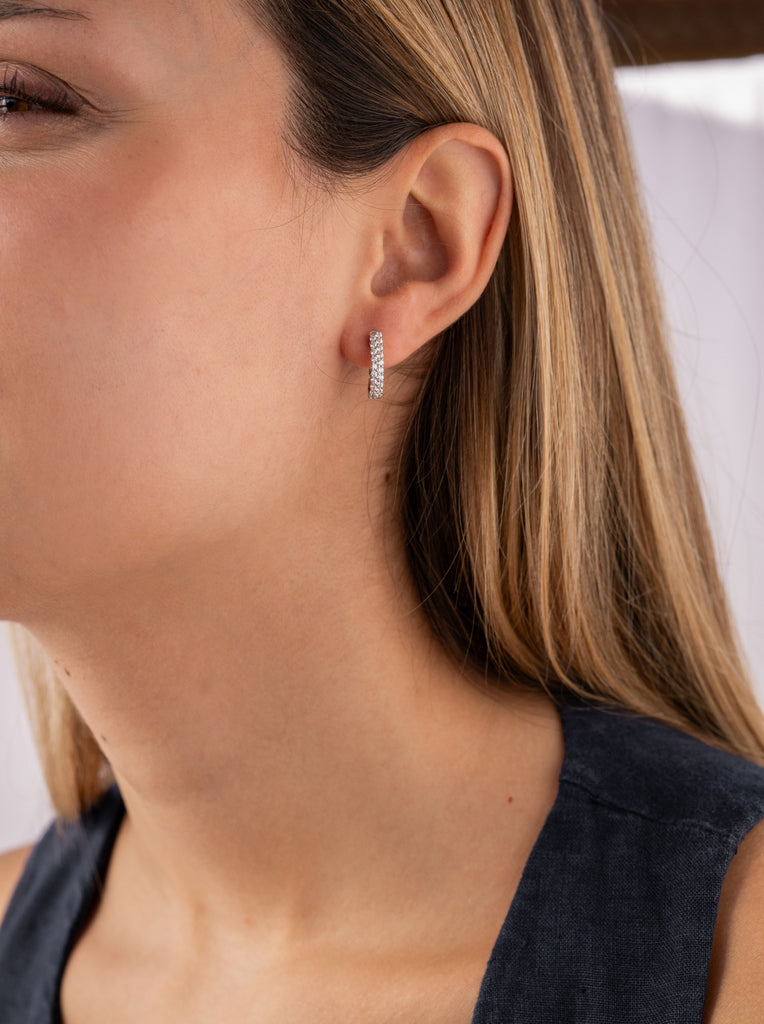 boucle de créole ancho en forma irrégulier de zirconsLINEARGENT