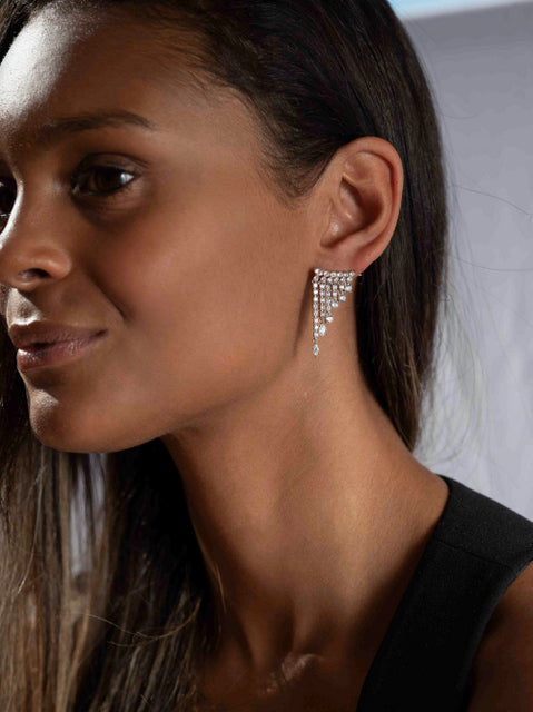 Pendiente trepadora de plata tipo cascada con circonitas