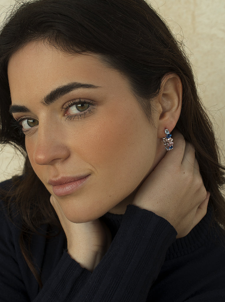 Pendientes aro con piedras diseño romántico