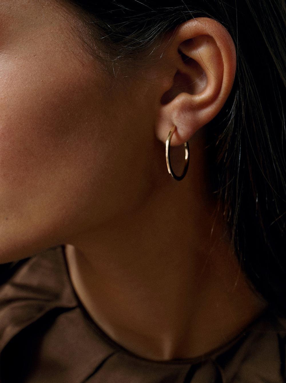 Boucles d'oreilles enplaqués argent  créole  or de design carrées de LINEARGENT