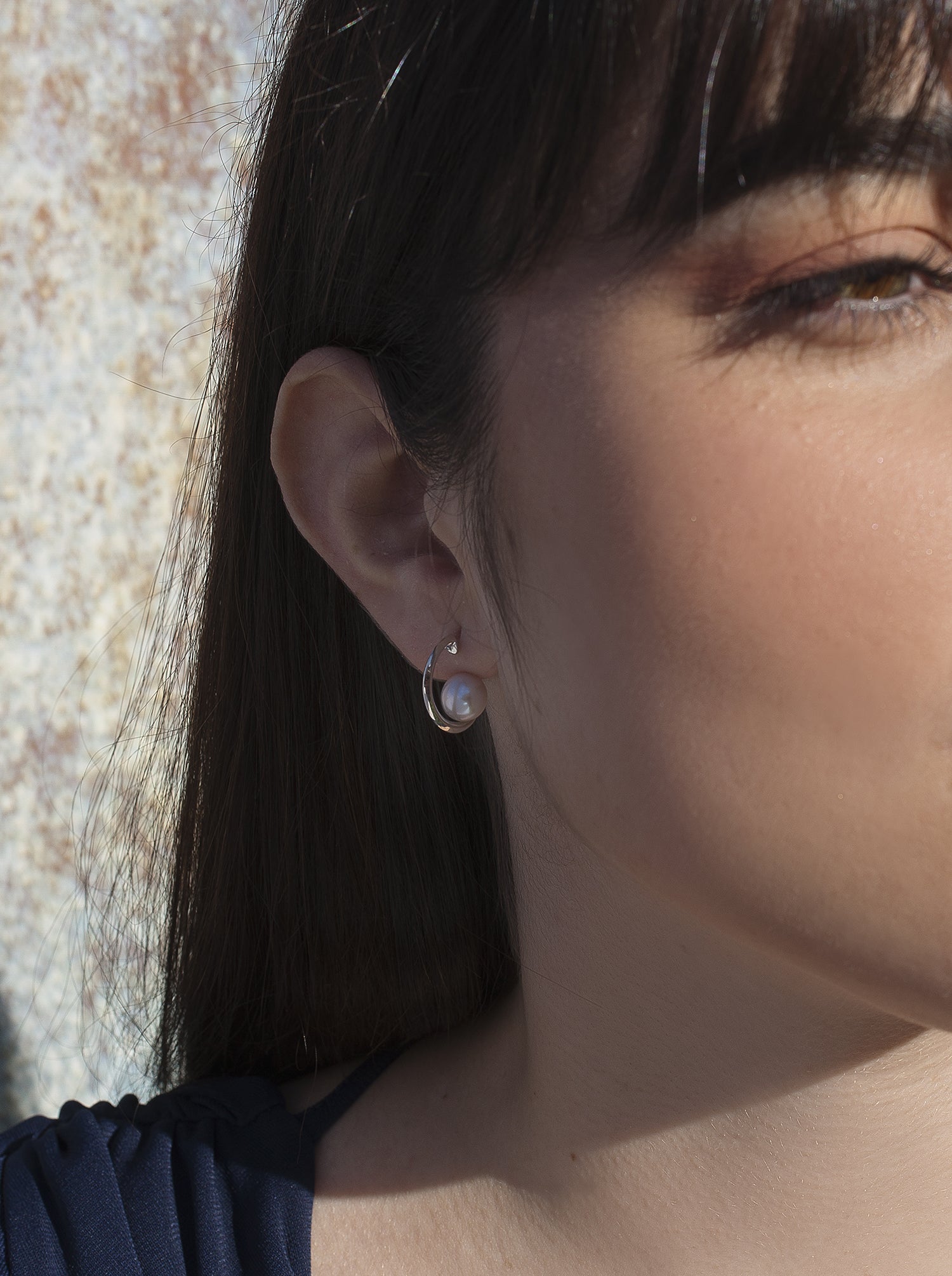 Pendientes aro de plata diseño mini con perla