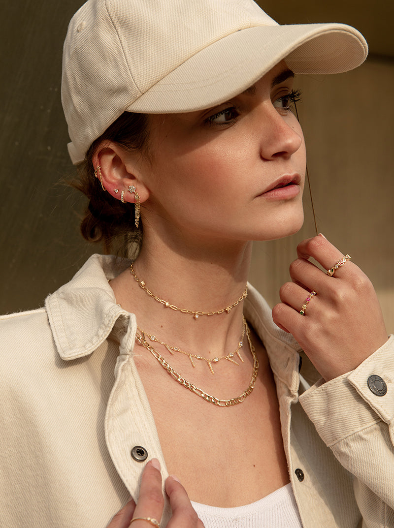 Pendientes aro de plata tamaño pequeño con engaste lateral de circonita-LINEARGENT