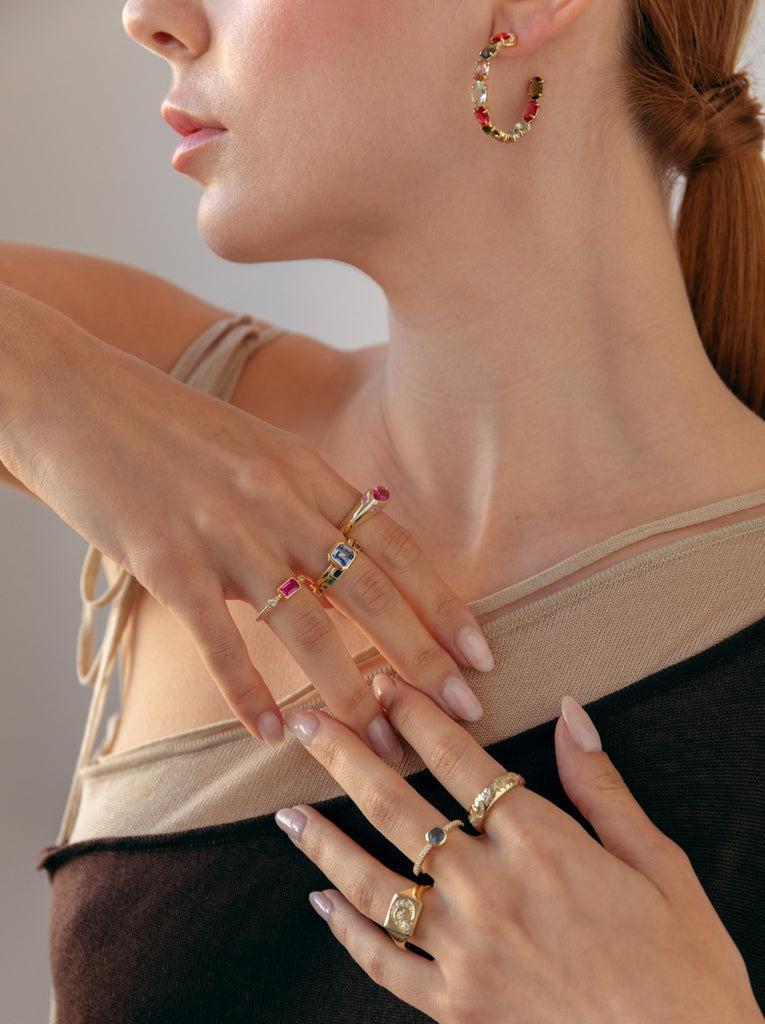 Pendientes aros con piedras formados por gemas en tonos cálidos-LINEARGENT