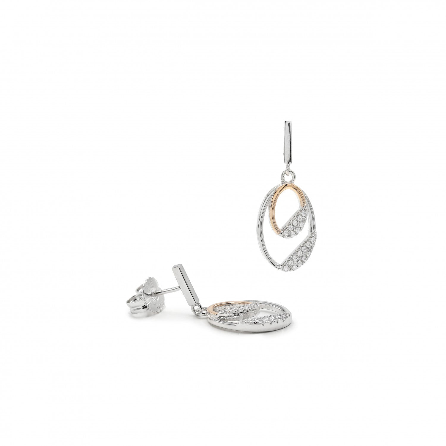 Pendientes bicolor plata y circonitas colgantes con detalle en rosa