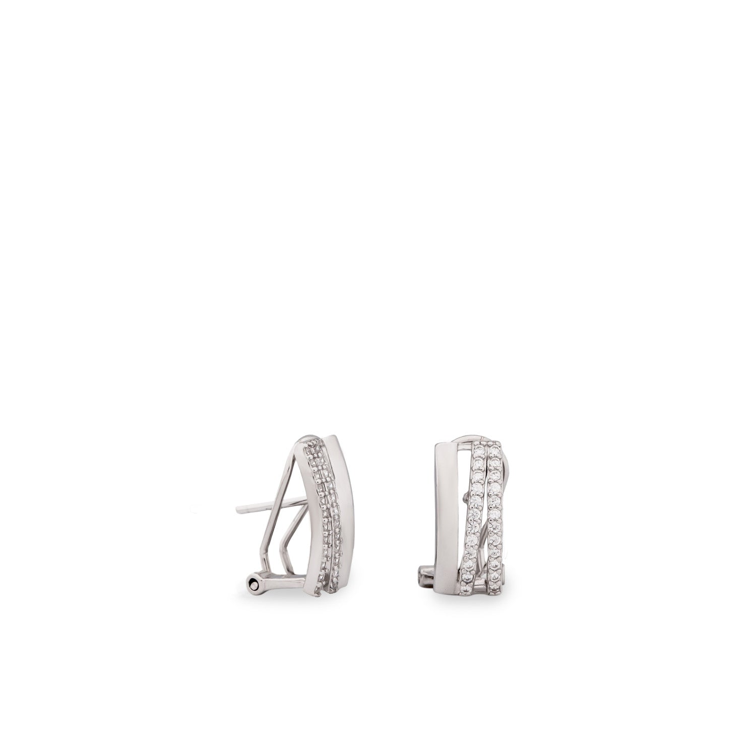 Pendientes cierre omega con circonitas diseño atemporal