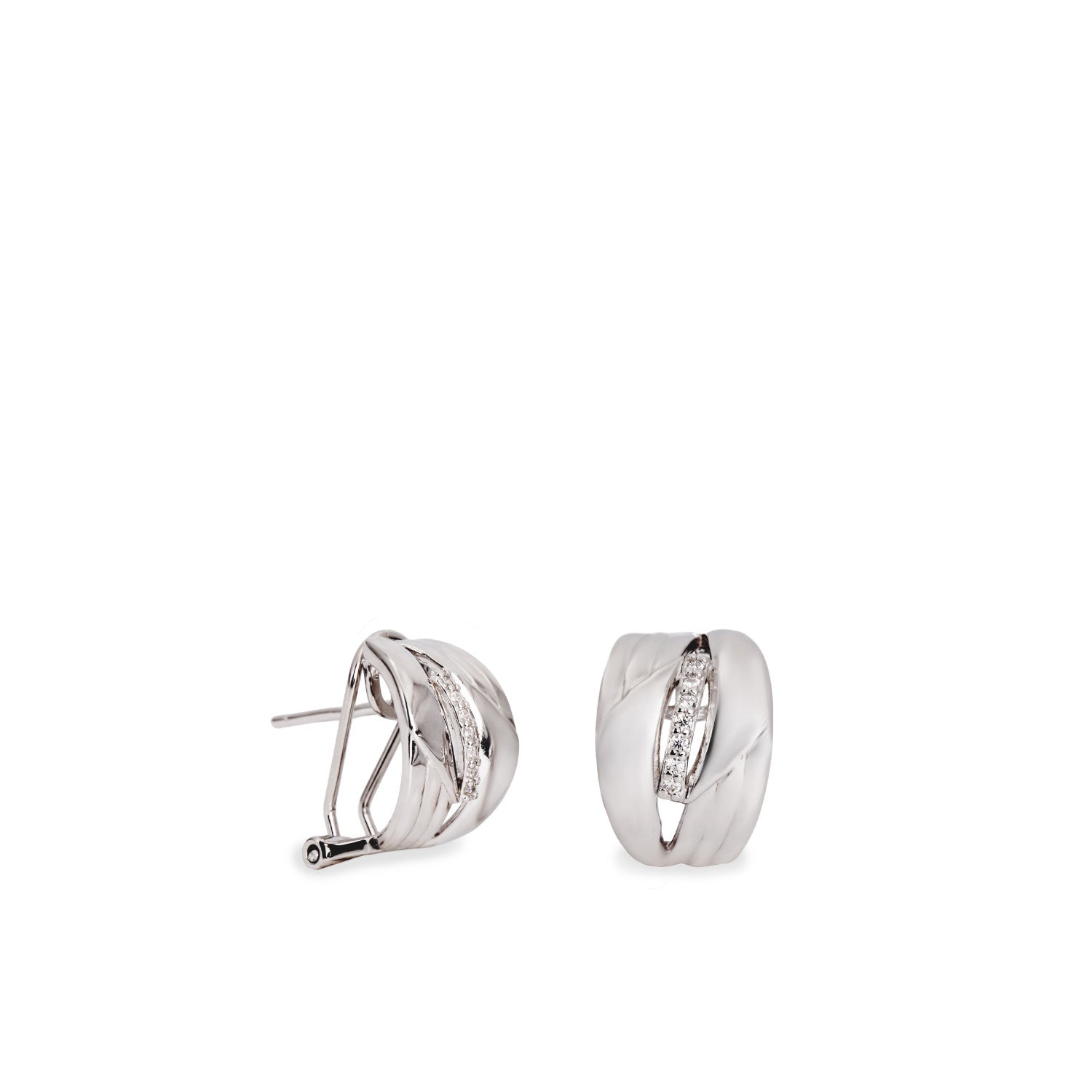 Pendientes cierre omega de plata con circonitas elegantes