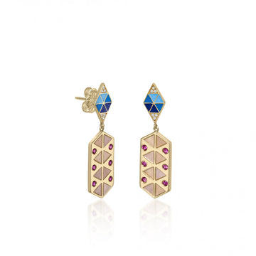Pendientes con colgantes con baño de oro diseño esmalte y circonitas