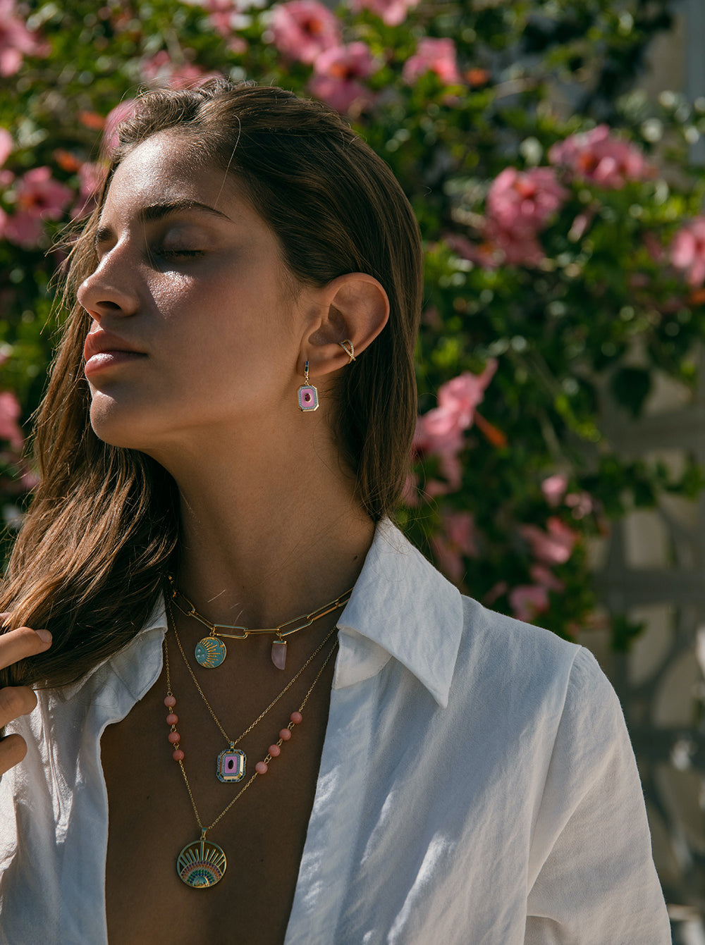 Boucles d'oreilles avec pendentifs design octogonal avec émail