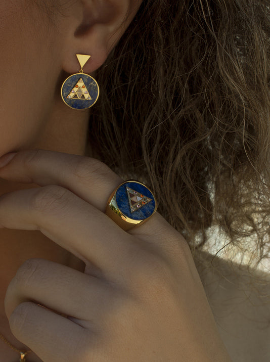 Pendientes con colgantes diseño redondo y piramide central con circonitas