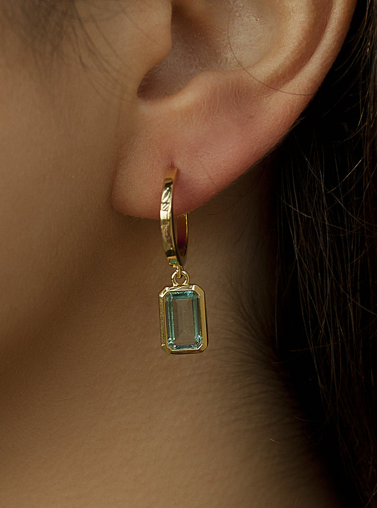 Pendientes con colgantes estilo aro con gema azul-LINEARGENT