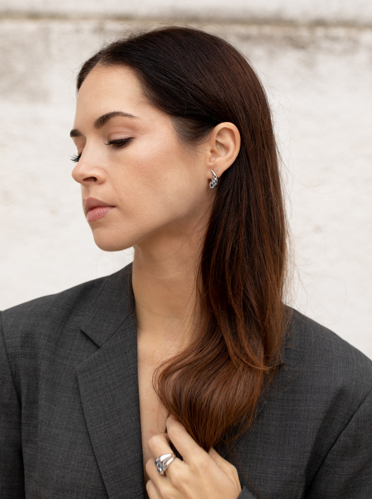 Boucles d'oreilles avec pierres design goutte en tonalité bleu