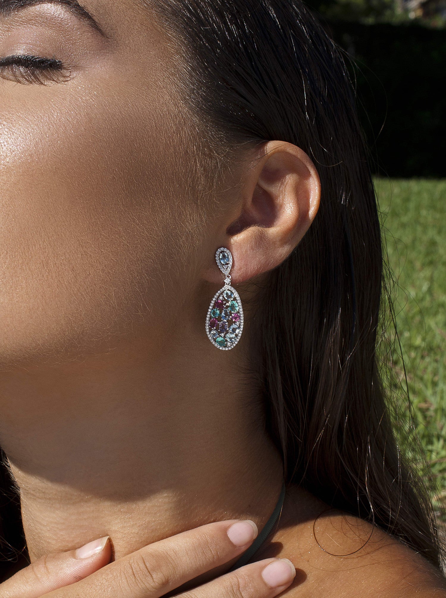 Pendientes de piedras de colores tonos verdes estilo curvilíneo-LINEARGENT