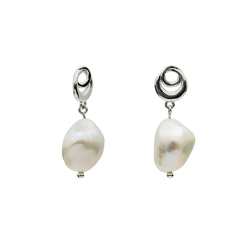 Pendientes de plata con perlas barrocas elegancia natural y moderna