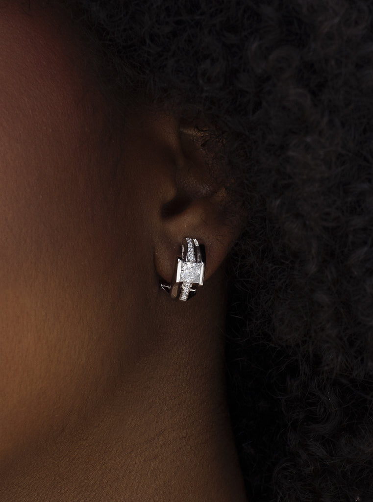 Boucles d'oreilles géométriques avec argent  avec zircons