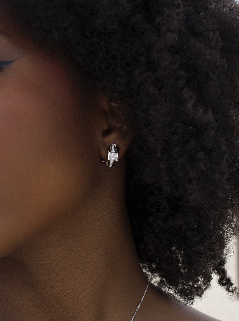 Boucles d'oreilles géométriques avec argent  avec zircons