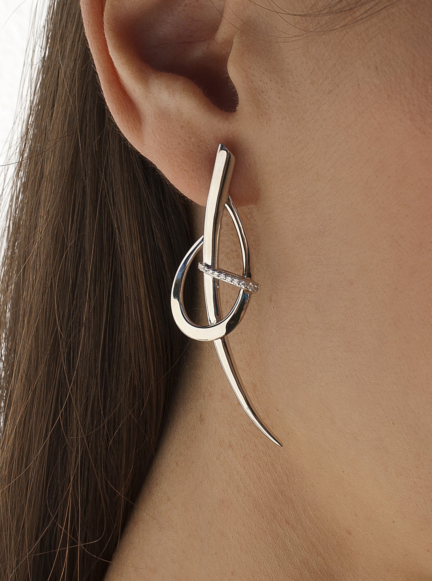 Boucles d'oreillesoriginal  enargent design enchevêtrés avec zircons-LINEARGENT