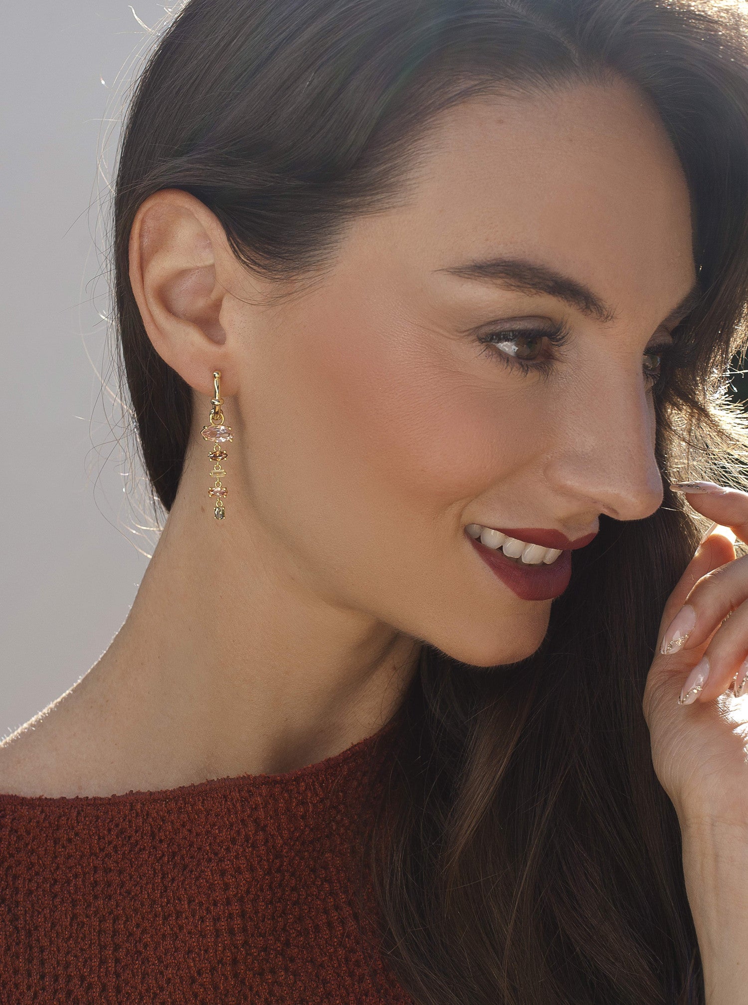 Pendientes de plata piedras de colores en tonos marrones y rosa