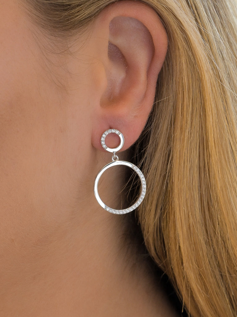 Boucles d'oreilles double cercle avec zircons