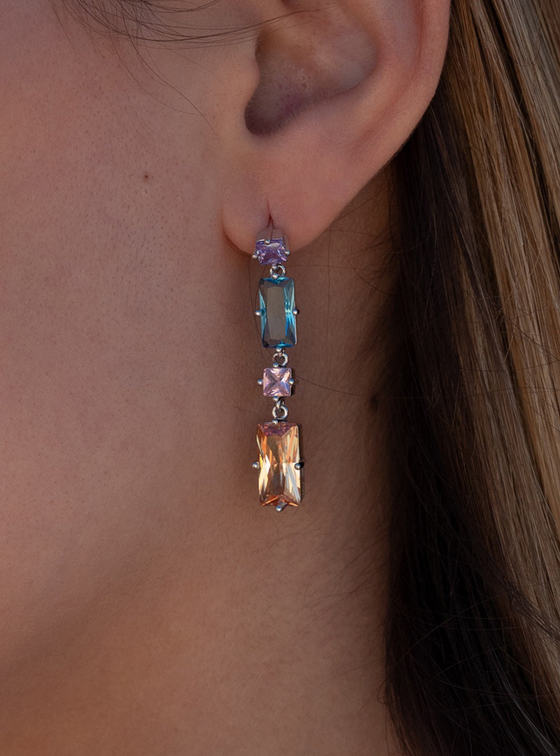 Pendientes largos con piedras en tonos cálidos-LINEARGENT