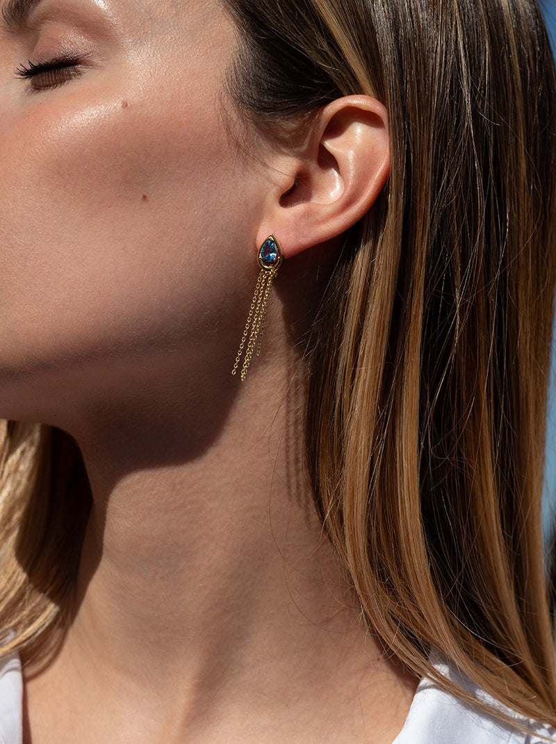 Pendientes largos de plata diseño cortina con gema aguamarina-LINEARGENT
