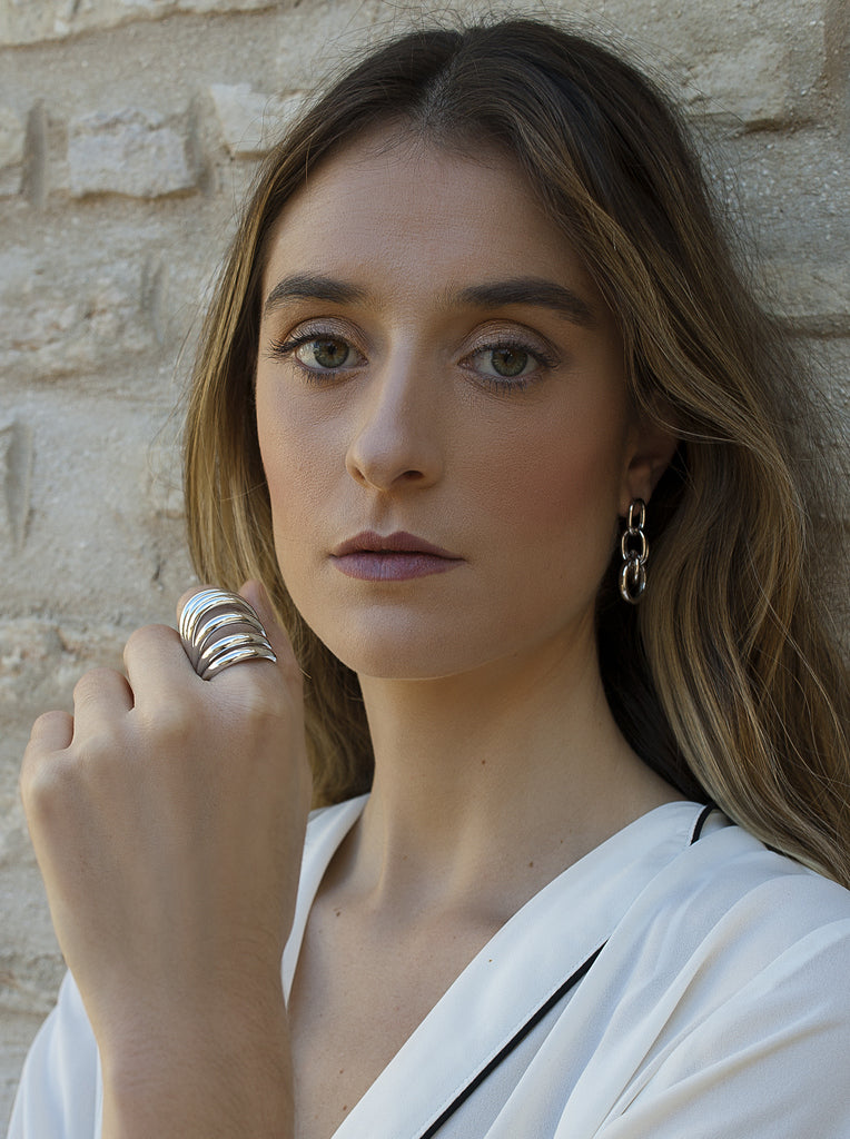 Pendientes largos de plata diseño moderno con eslabones