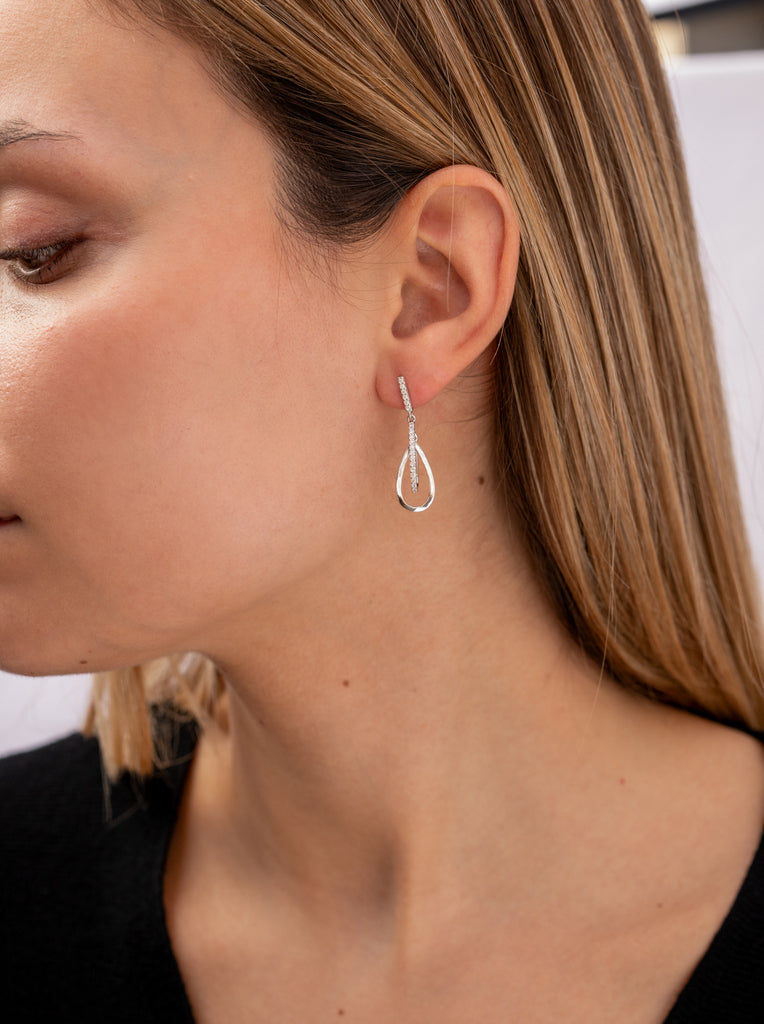 Pendientes largos diseño doble gota con circonitas