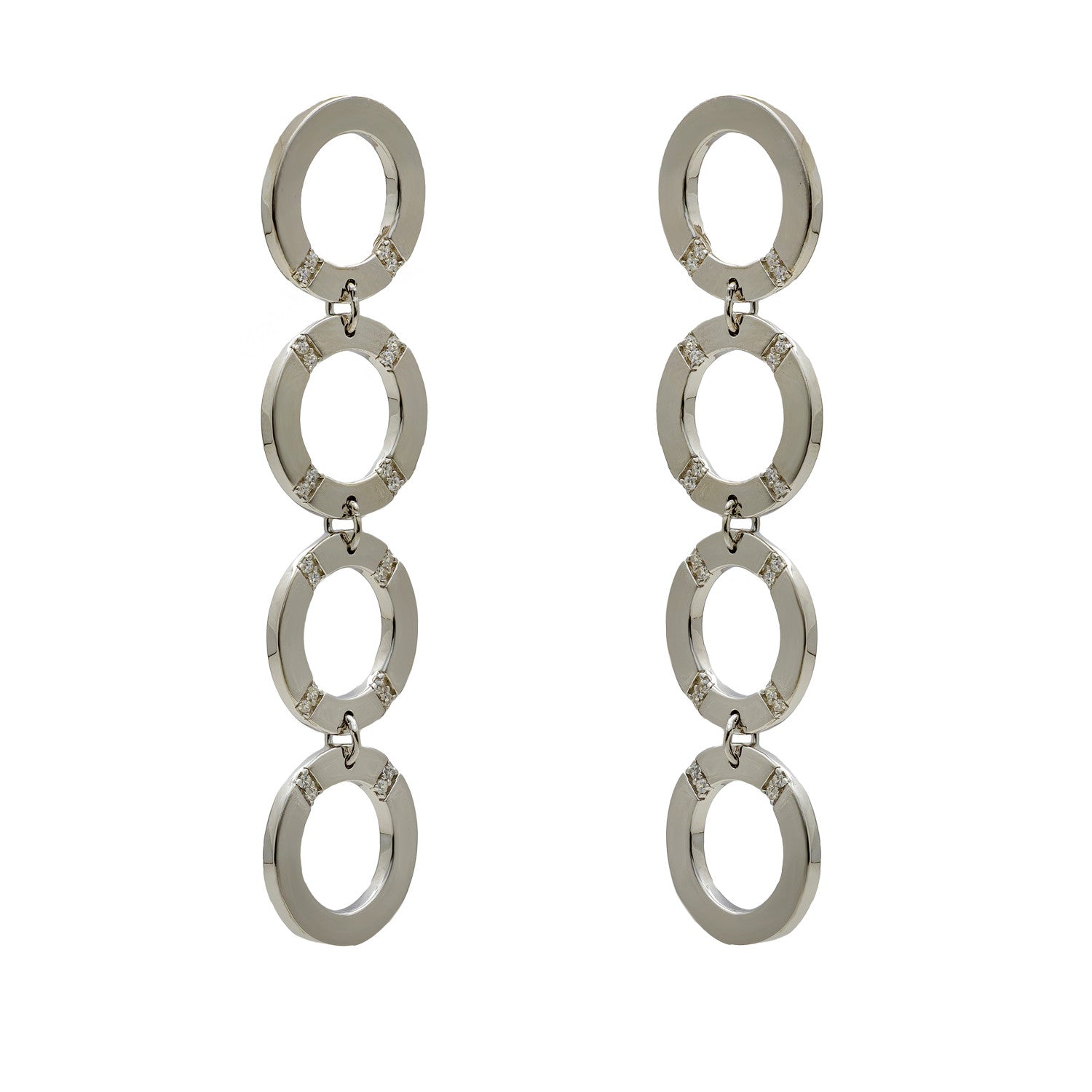 longs boucles d'oreilles de forme circulaire avec zircons