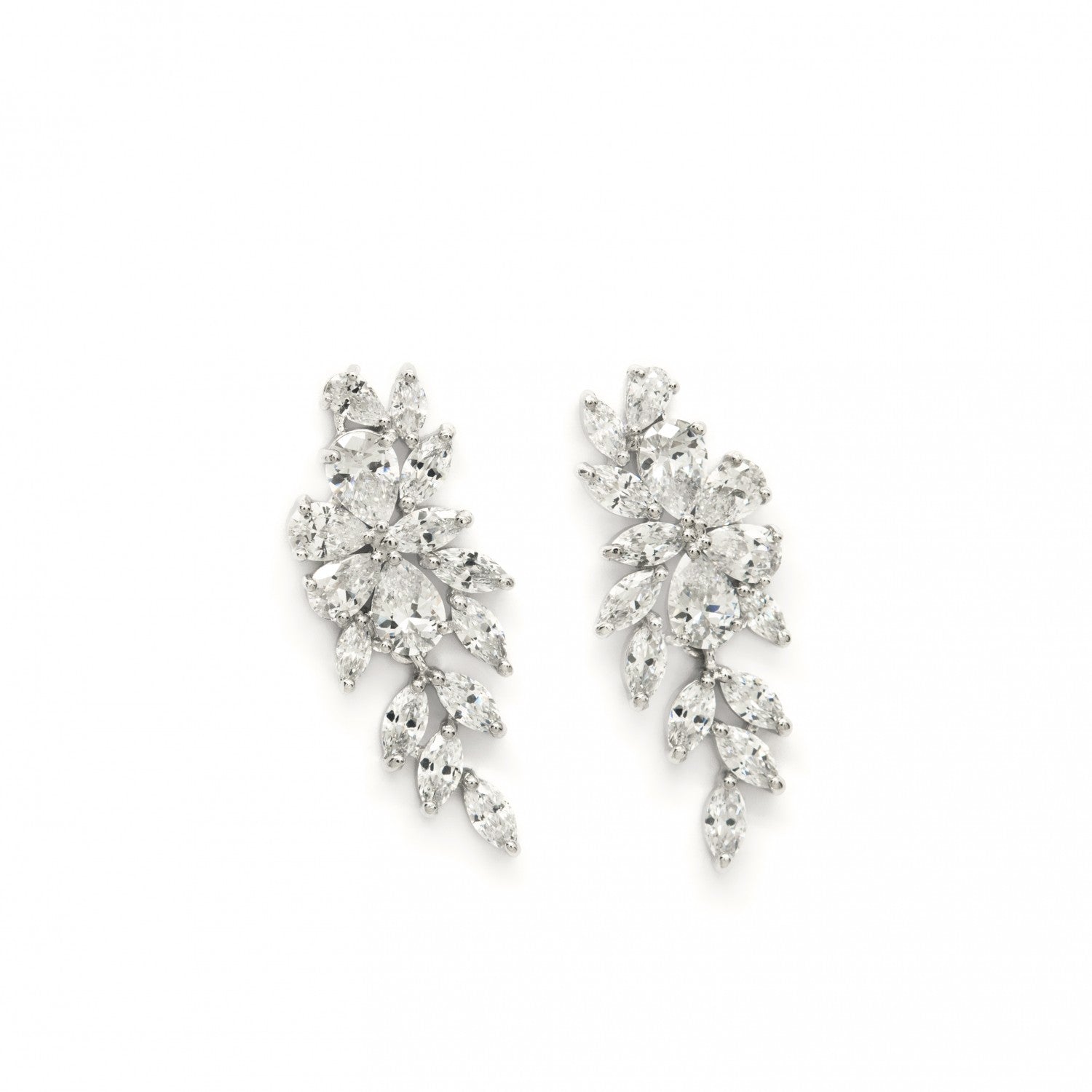 Pendientes largos novia de plata diseño estilo nature con circonitas-LINEARGENT
