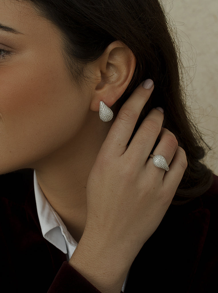 Boucles d'oreilles originaux de argent en forme de  mini  goutteavec LINEARGENT