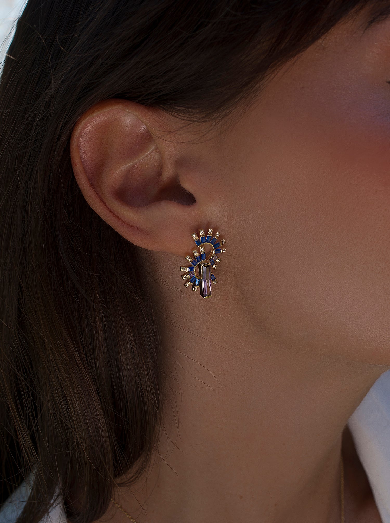 Pendientes originales diseño abanico zafiro y amatista