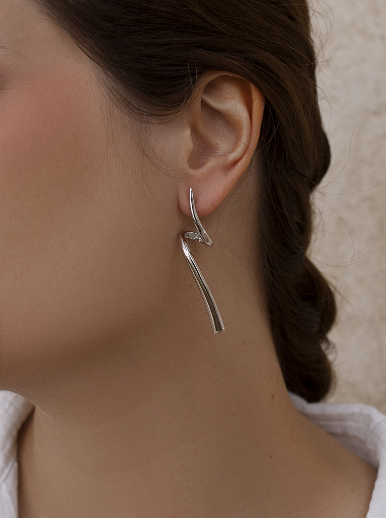 Boucles d'oreilles originaux argent avec design LINEARGENT