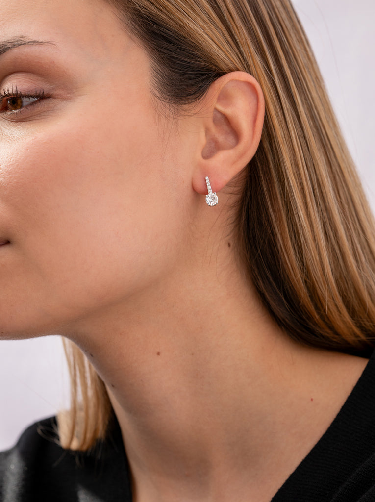 Boucles d'oreilles petits fermeture catalan avec zirconsLINEARGENT