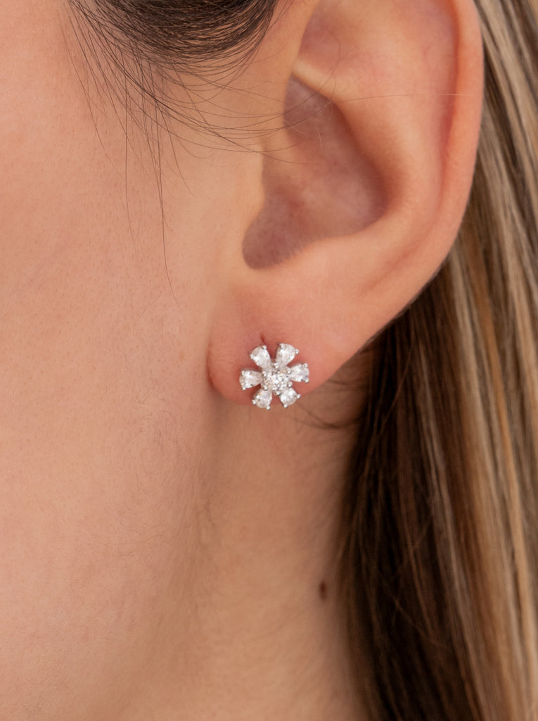 Pendientes pequeños con circonitas en forma floral-LINEARGENT