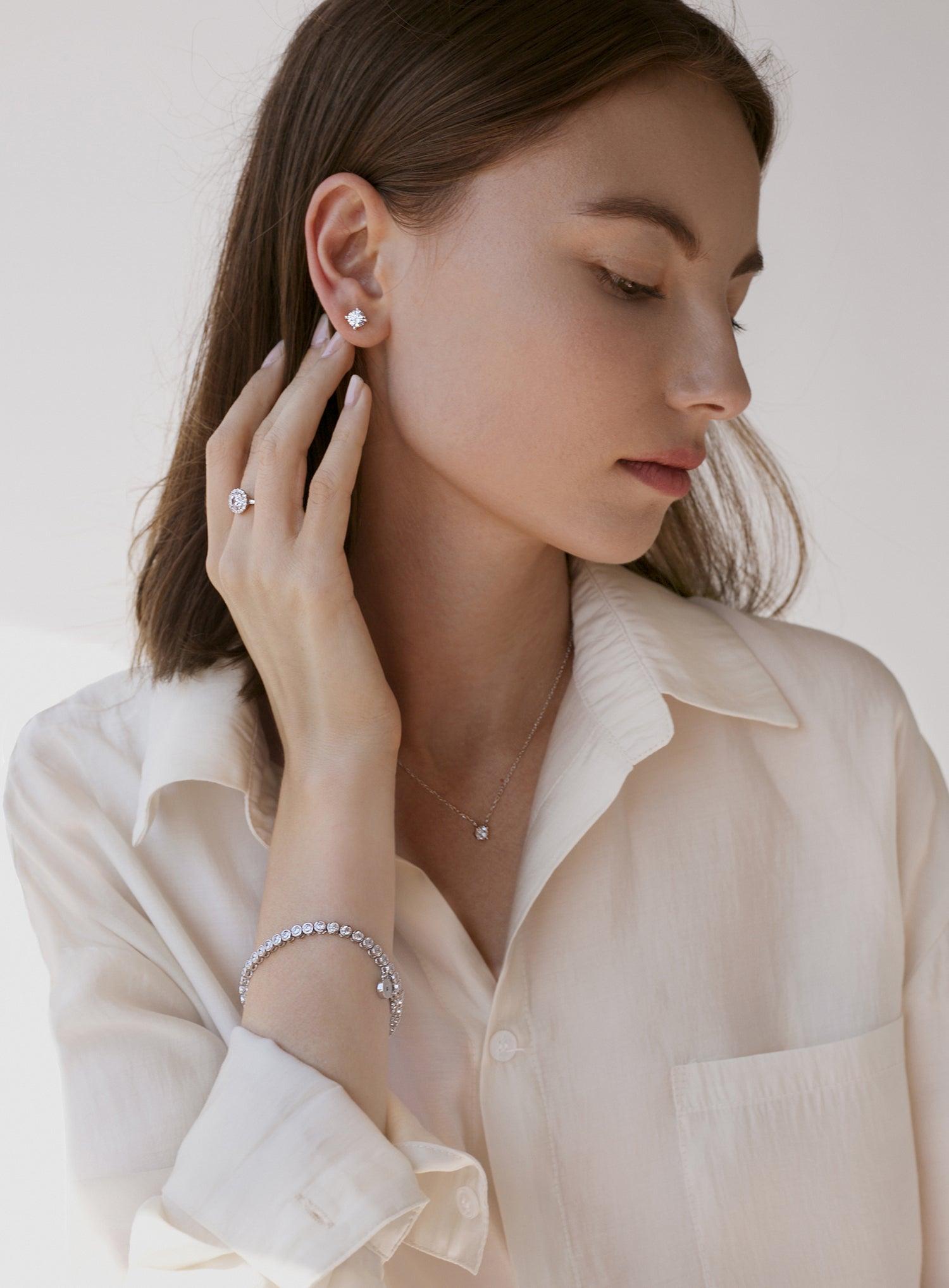 petits  boucles d'oreilles design géométrique de argent LINEARGENT