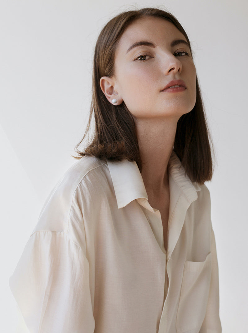 Pendientes perlas pequeñas diseño redondo y clásico-LINEARGENT