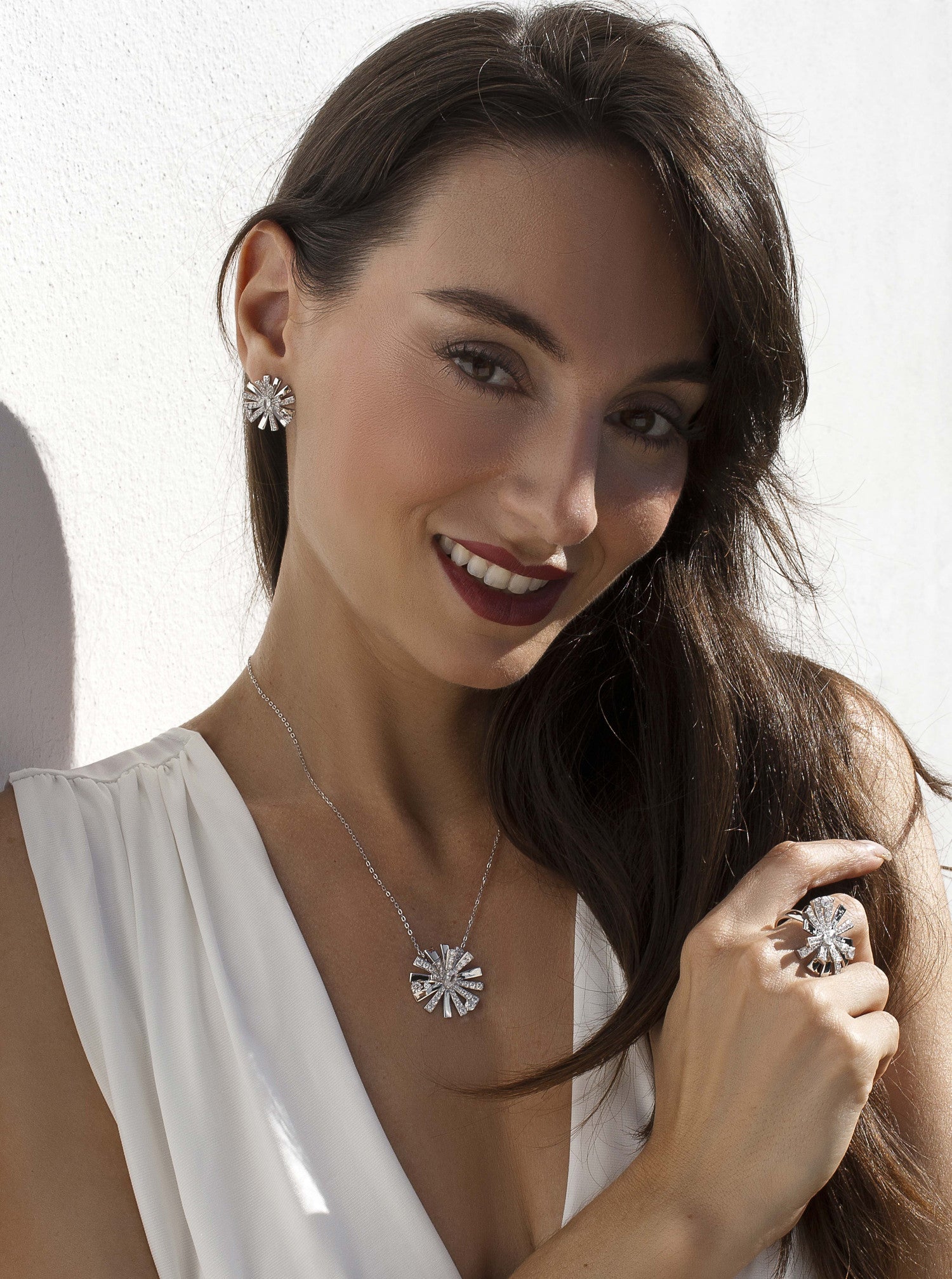 Boucles d'oreilles argent inspiration fleur avec zircons-LINEARGENT