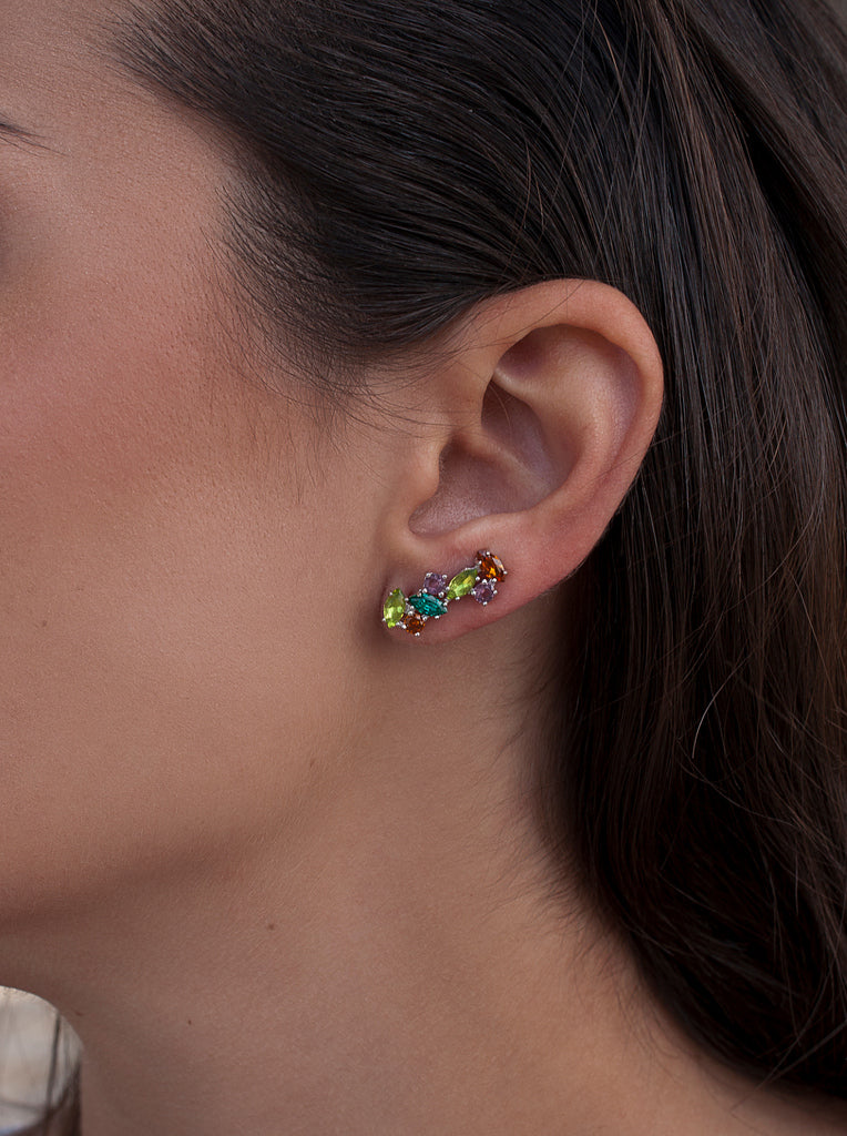 Pendientes trepadores en plata diseño piedras tono verde oscuro y lavanda