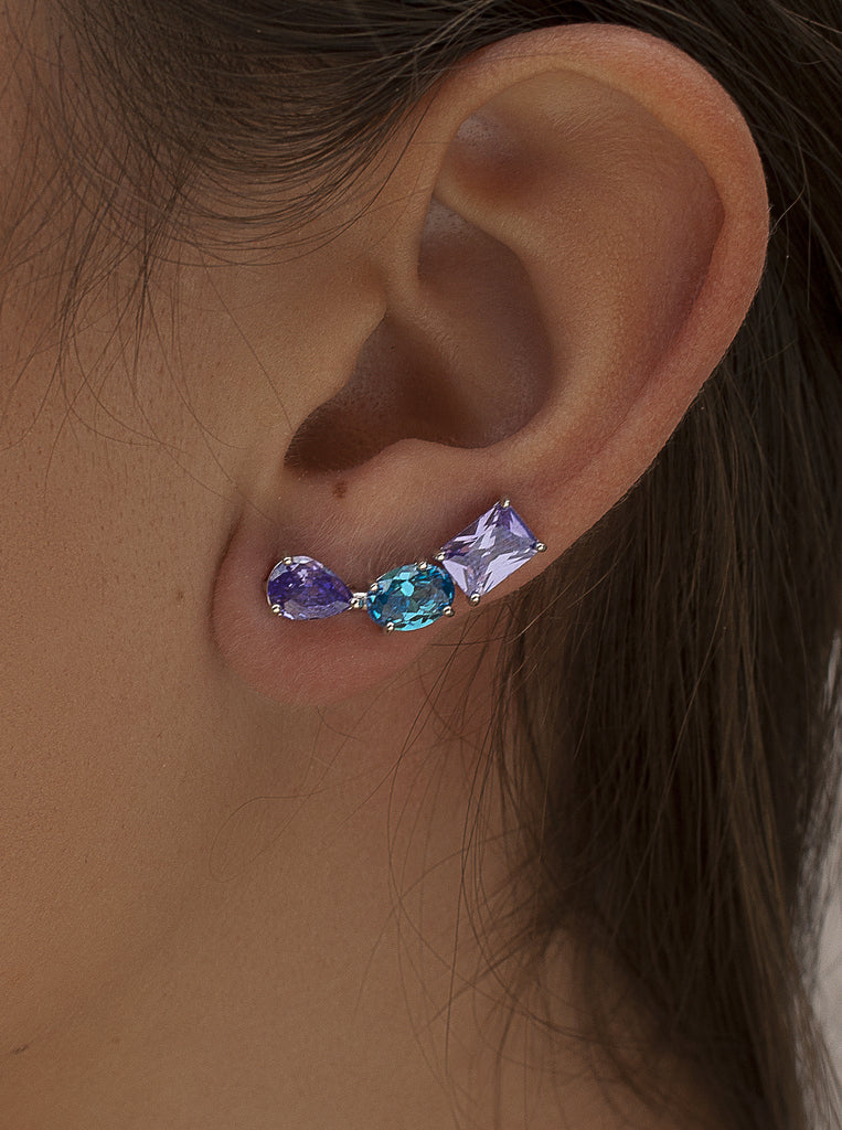 Pendientes trepadores plata con gemas lila y azul petróleo