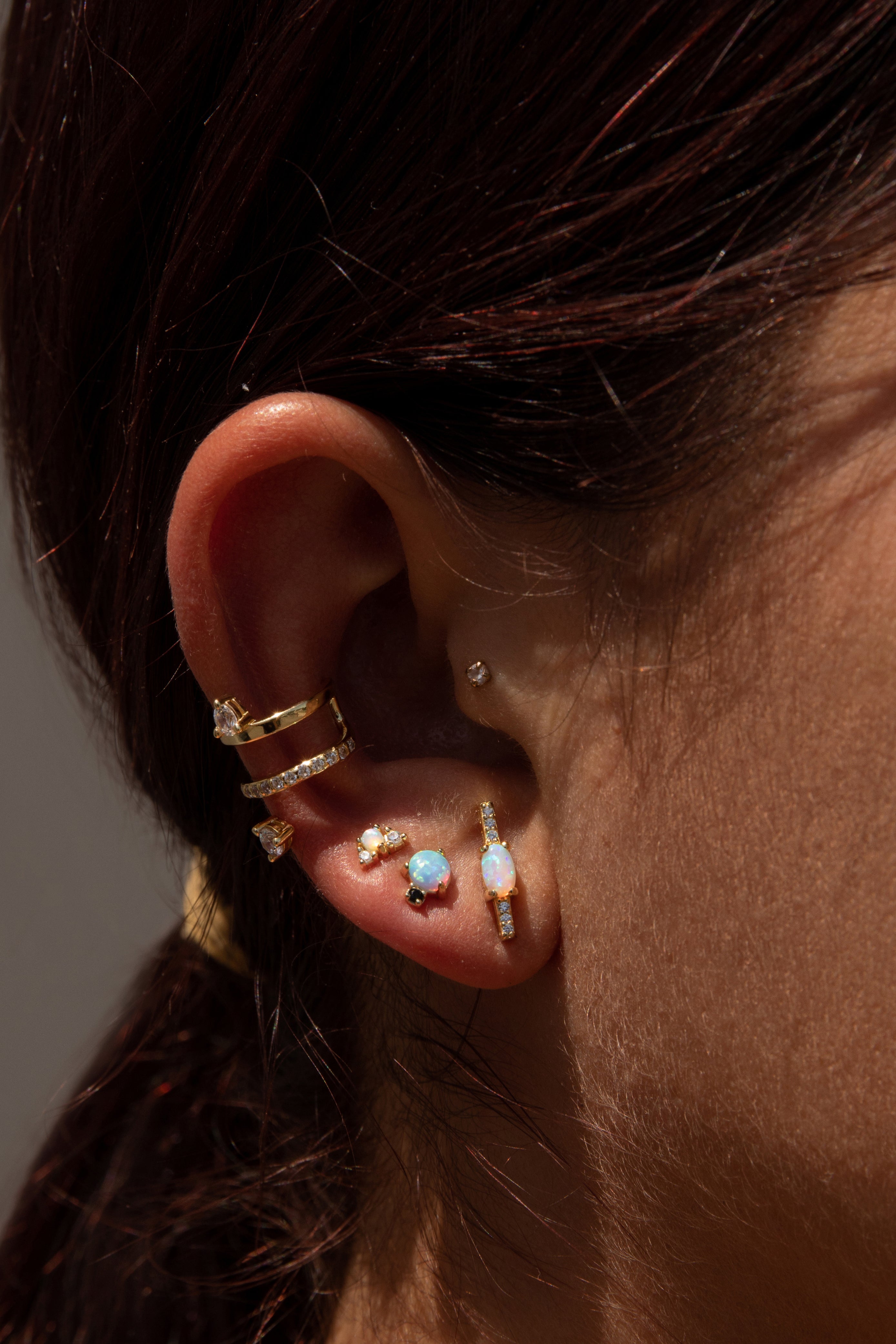 Piercing de plata baño dorado mini ópalo con circonita-LINEARGENT