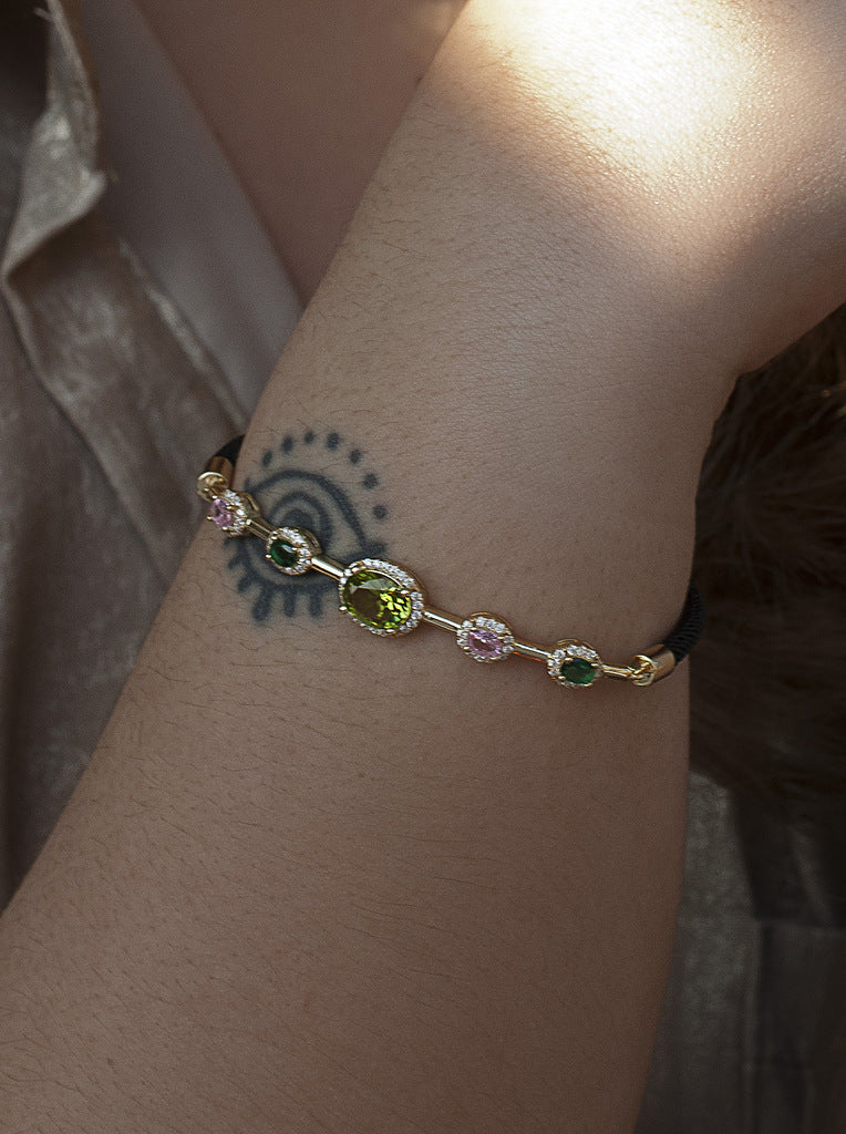 Pulsera de plata con piedras de colores en tonos verdes y cordón negro-LINEARGENT